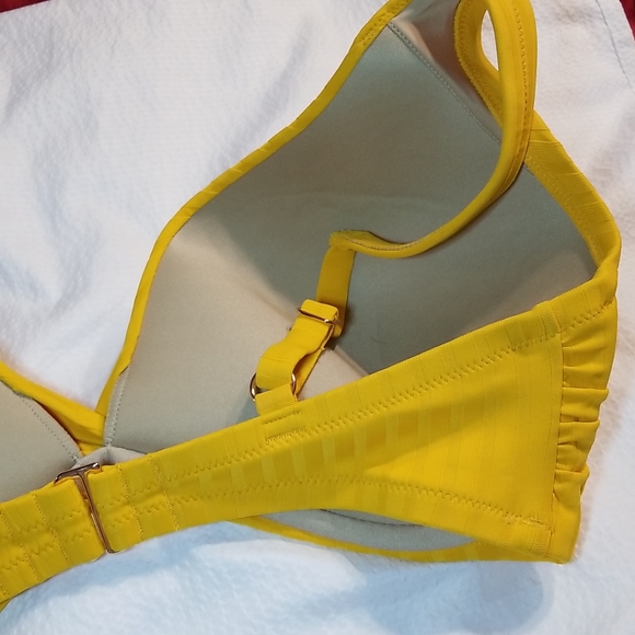 NWT LIGHTLY LINED MOLDED CUPS UNDERWIRE SWIMSUIT SWIM BRA TOP. 34DD - Picture 4 of 6